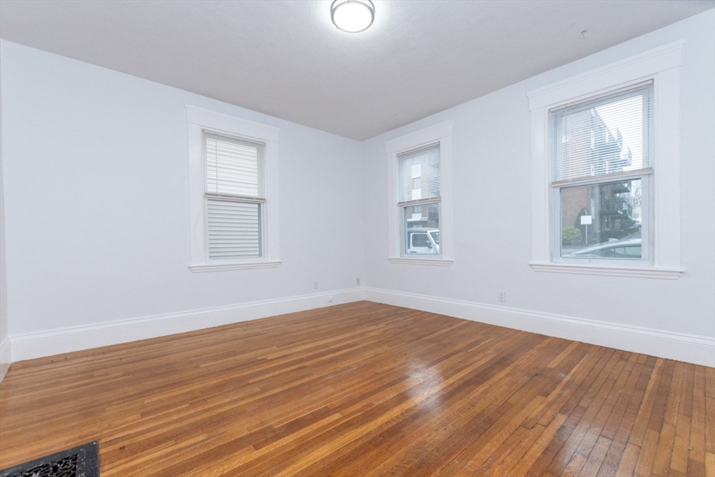 43-45 Crescent Street Wakefield, MA 01880 - Photo 7 of 40