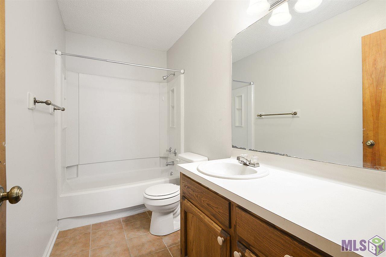 5208 Carnifix Court Baton Rouge, LA 70817 - Photo 6 of 10 Gallery Image 6