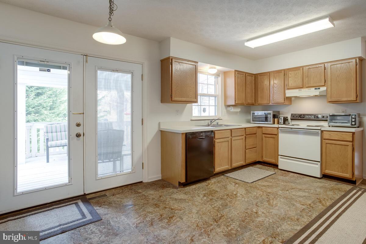 407 North Hammonds Ferry Road Linthicum, MD 21090 - Photo 22 of 60