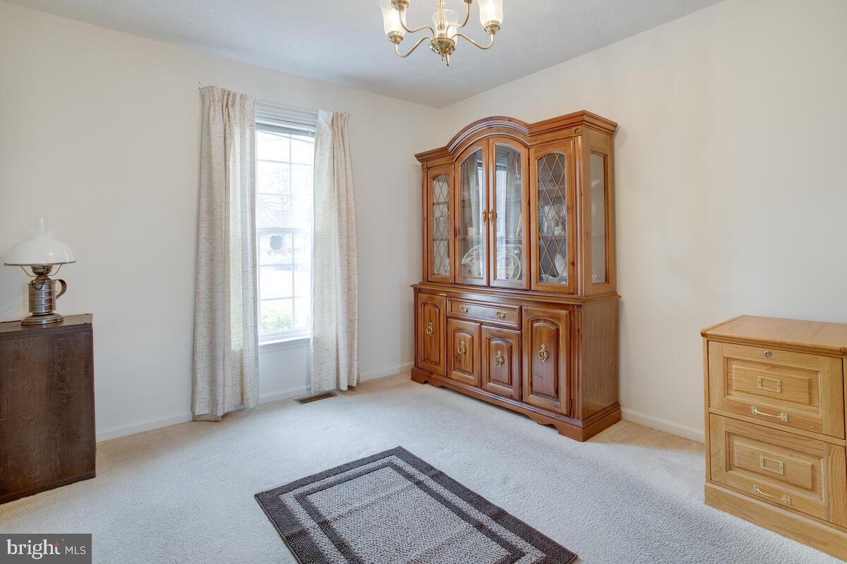 407 North Hammonds Ferry Road Linthicum, MD 21090 - Photo 25 of 60 dining room