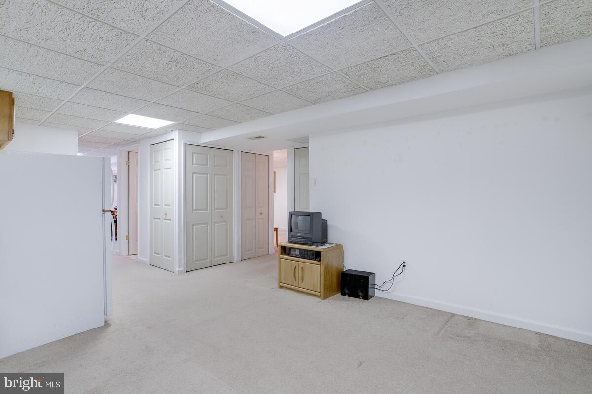 407 North Hammonds Ferry Road Linthicum, MD 21090 - Photo 37 of 60