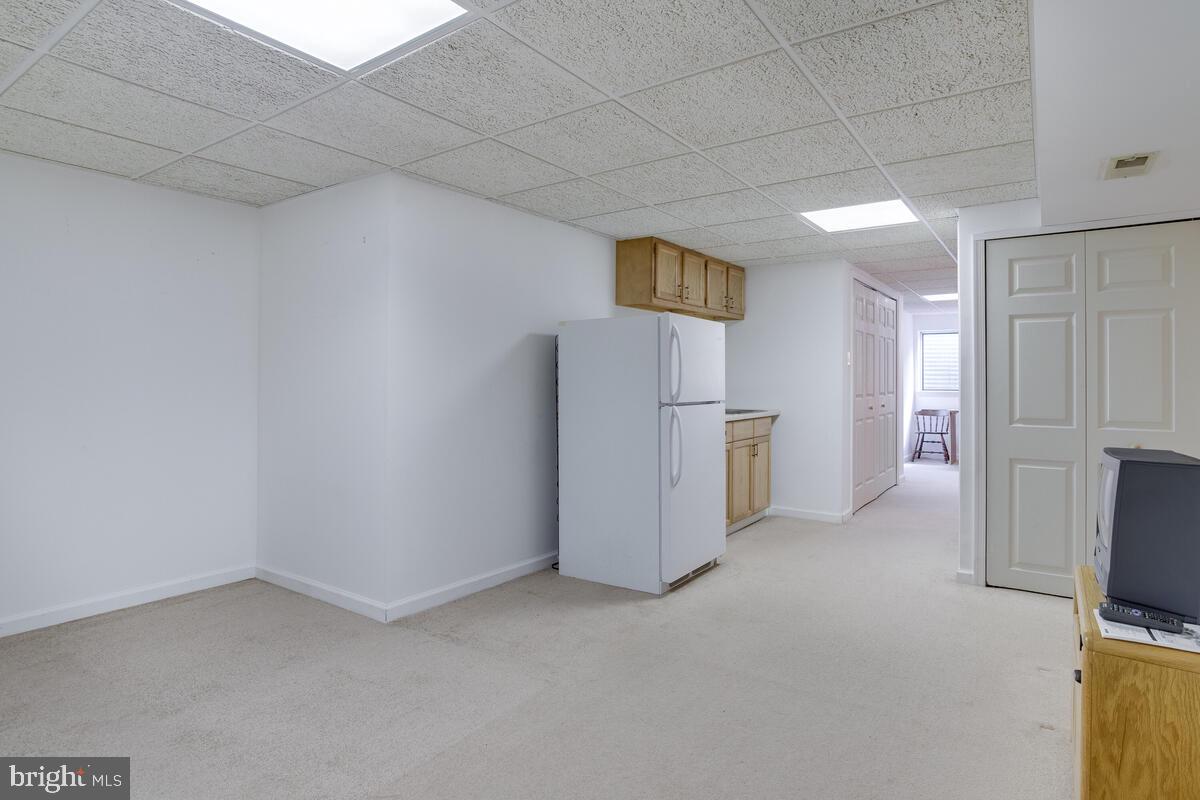407 North Hammonds Ferry Road Linthicum, MD 21090 - Photo 38 of 60