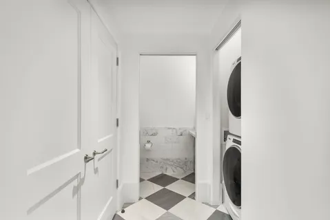 a view of house with a street