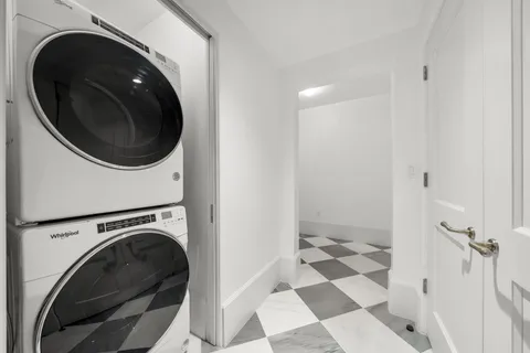 a view of a tennis court