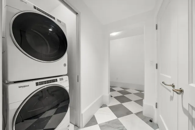 a view of a tennis court