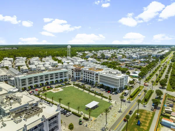 $3,395,000 | 27 Admiralty Row, Unit 305, Alys Beach, FL 32461