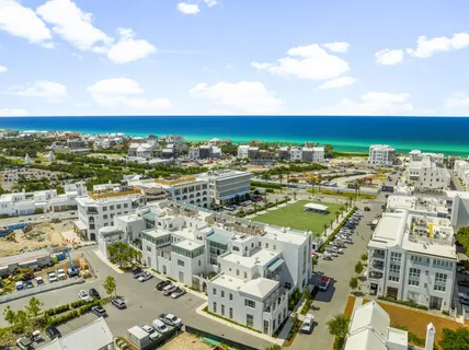 $3,395,000 | 27 Admiralty Row, Unit 305, Alys Beach, FL 32461