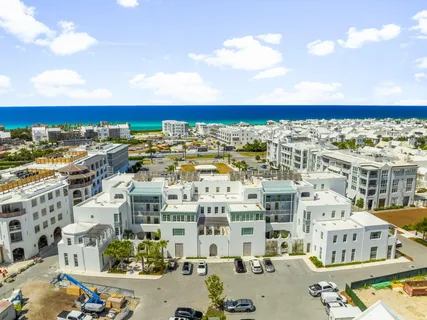 $3,395,000 | 27 Admiralty Row, Unit 305, Alys Beach, FL 32461