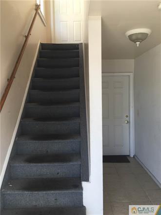 18 Georges Road New Brunswick, NJ 08901 - Photo 4 of 4 Gallery Image 4