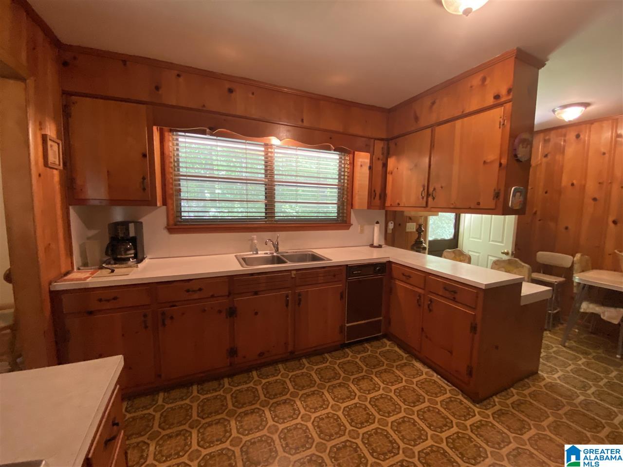 1836 Moncrief Road Gardendale, AL 35071 - Photo 9 of 23