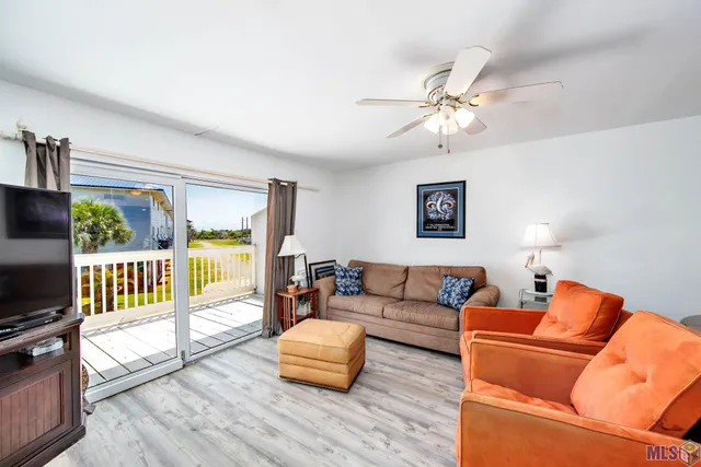 $235,000 | 411 Admiral Craik Drive, Unit 4, Grand Isle, LA 70358