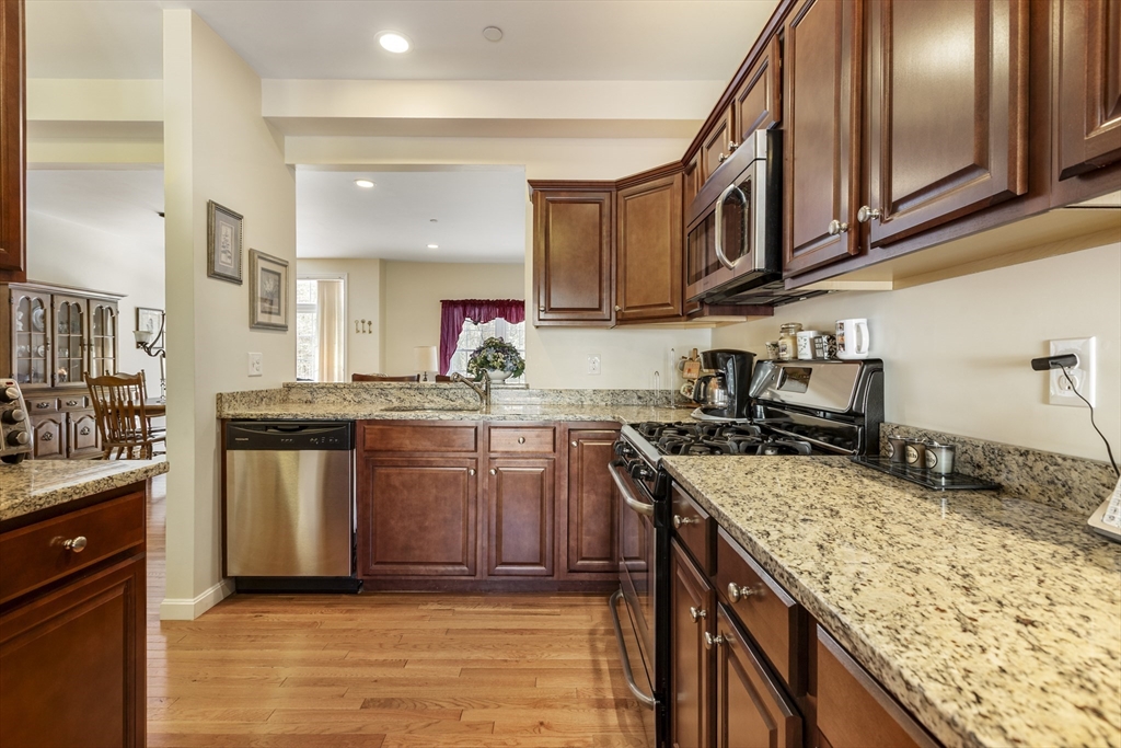 631 East Street, Unit L101 Mansfield, MA 02048 - Photo 6 of 30