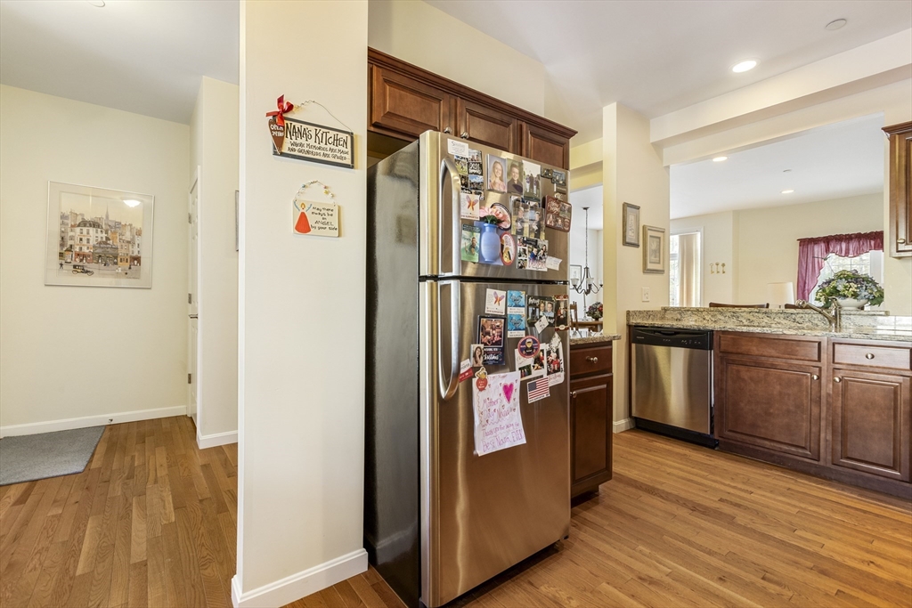 631 East Street, Unit L101 Mansfield, MA 02048 - Photo 8 of 30