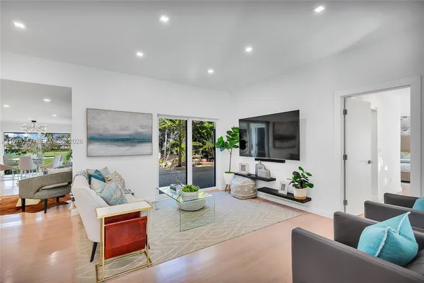 $9,850 | 667 Northeast 105th Street, Miami Shores, FL 33138