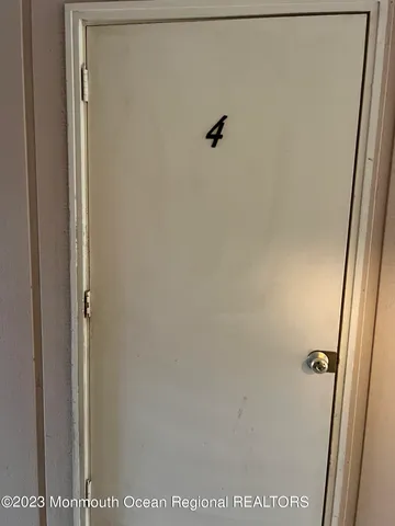 $2,400 | 604 Wellington Place, Aberdeen, NJ 07747