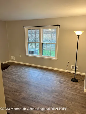 $2,400 | 604 Wellington Place, Aberdeen, NJ 07747