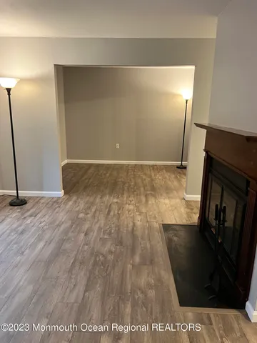 $2,400 | 604 Wellington Place, Aberdeen, NJ 07747