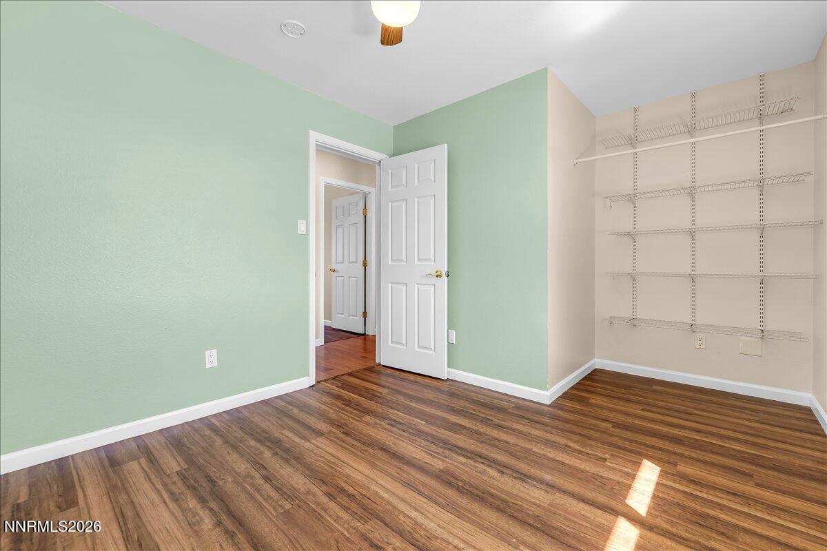 905 Thoroughbred Circle Reno, NV 89508 - Photo 31 of 71 Bedroom 3