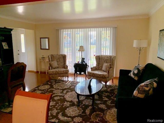 21421 Georgetown Road Woodhaven, MI 48183 - Photo 7 of 30