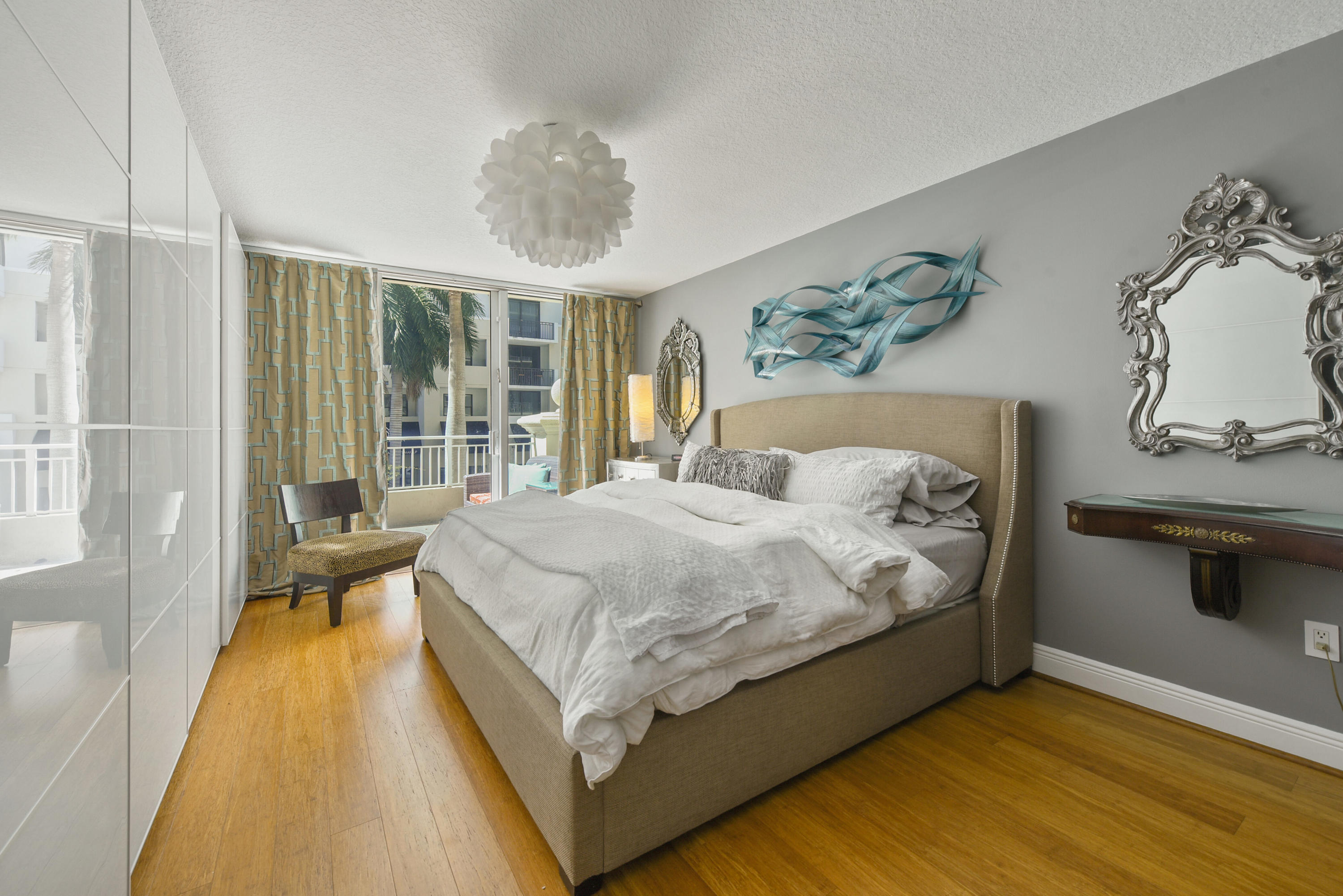 99 Southeast Mizner Boulevard, Unit 243 Boca Raton, FL 33432 - Photo 3 of 6 BEDROOM