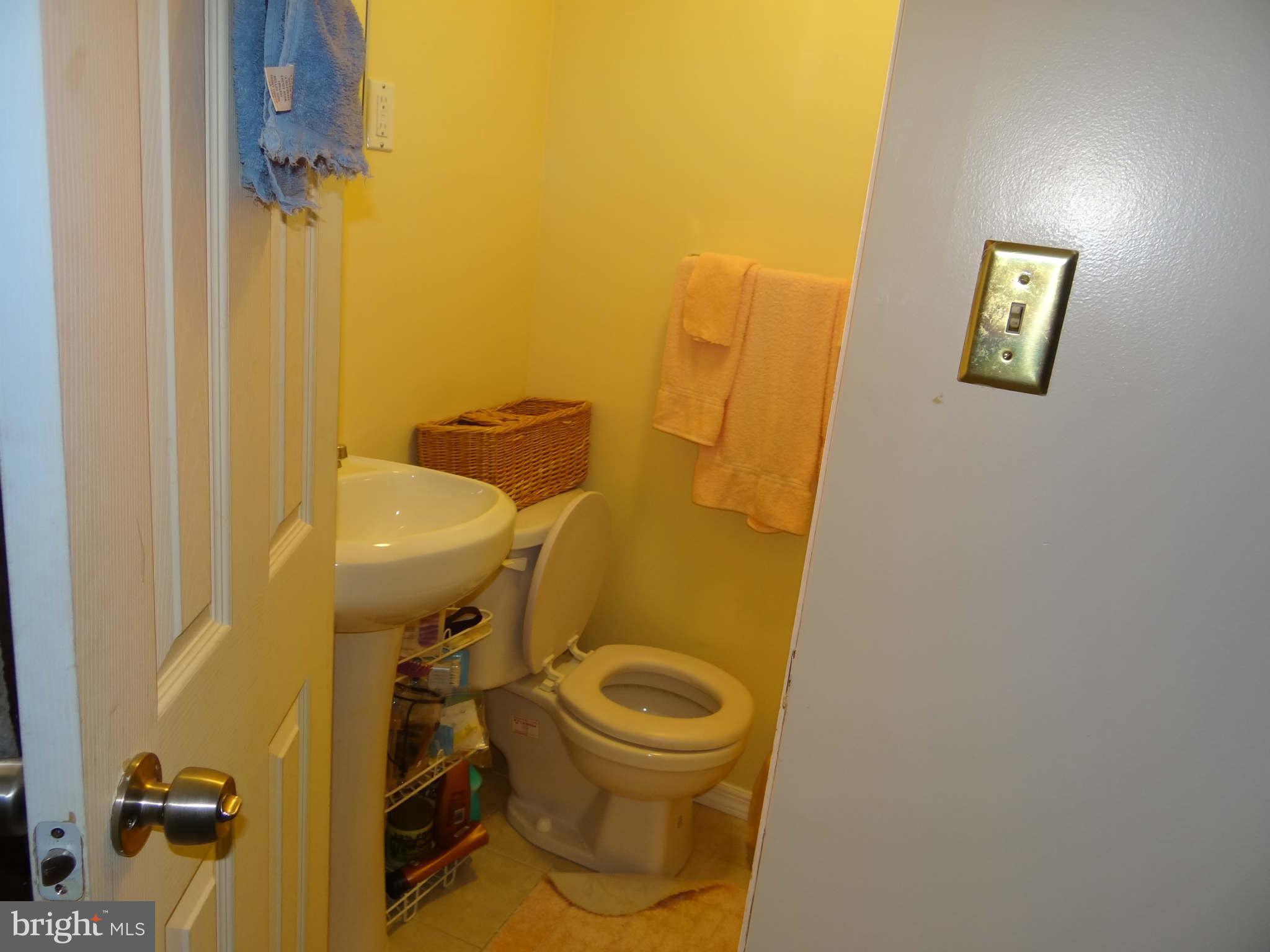1287 Cedarcroft Road Baltimore, MD 21239 - Photo 17 of 21 Bathroom - Lower level