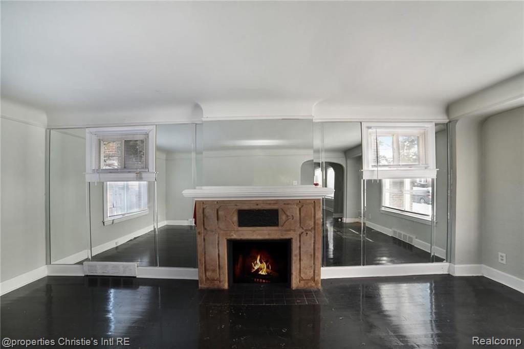 4348 Harvard Road Detroit, MI 48224 - Photo 4 of 9