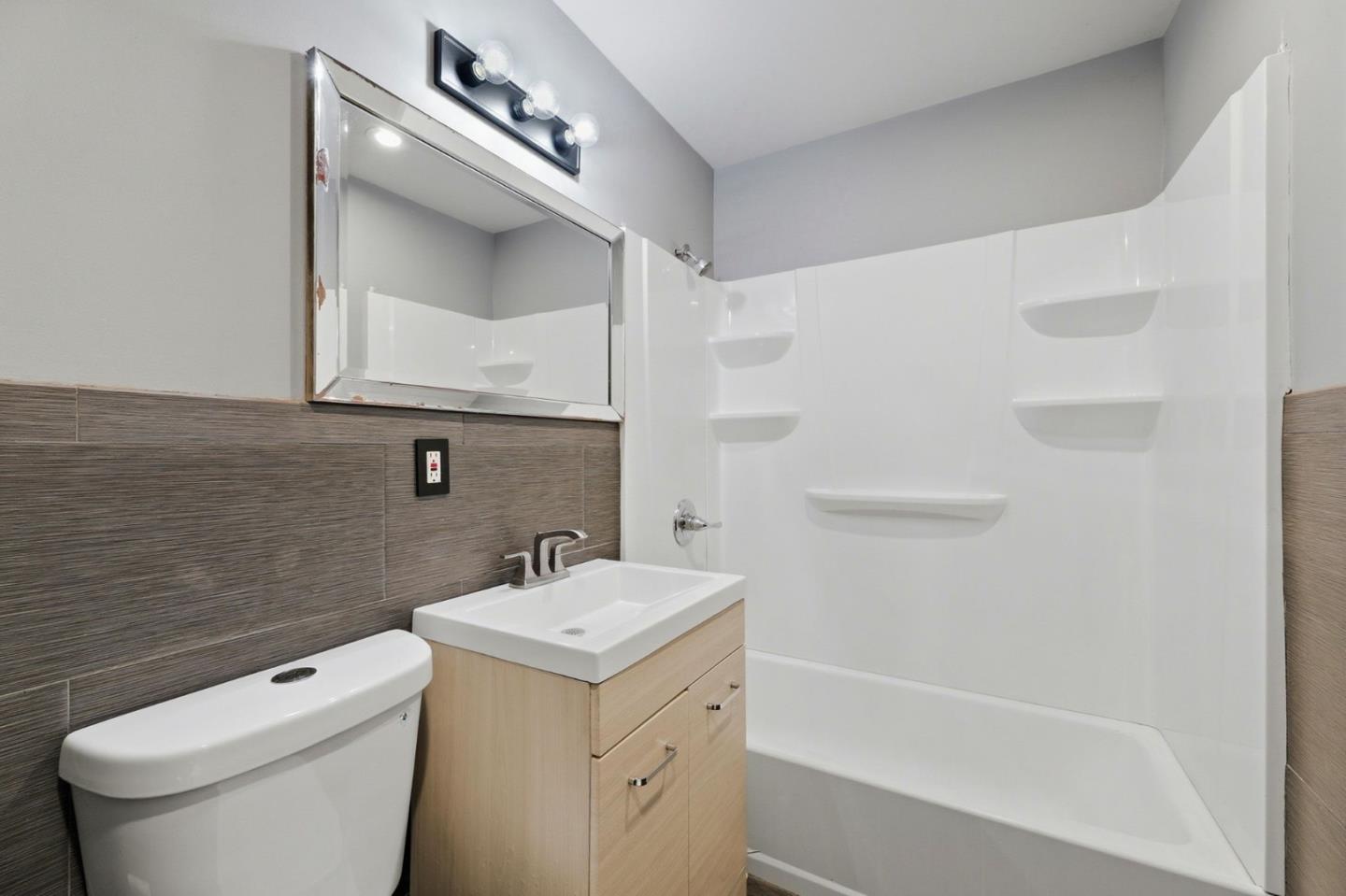 479 Dixon Road Milpitas, CA 95035 - Photo 25 of 36