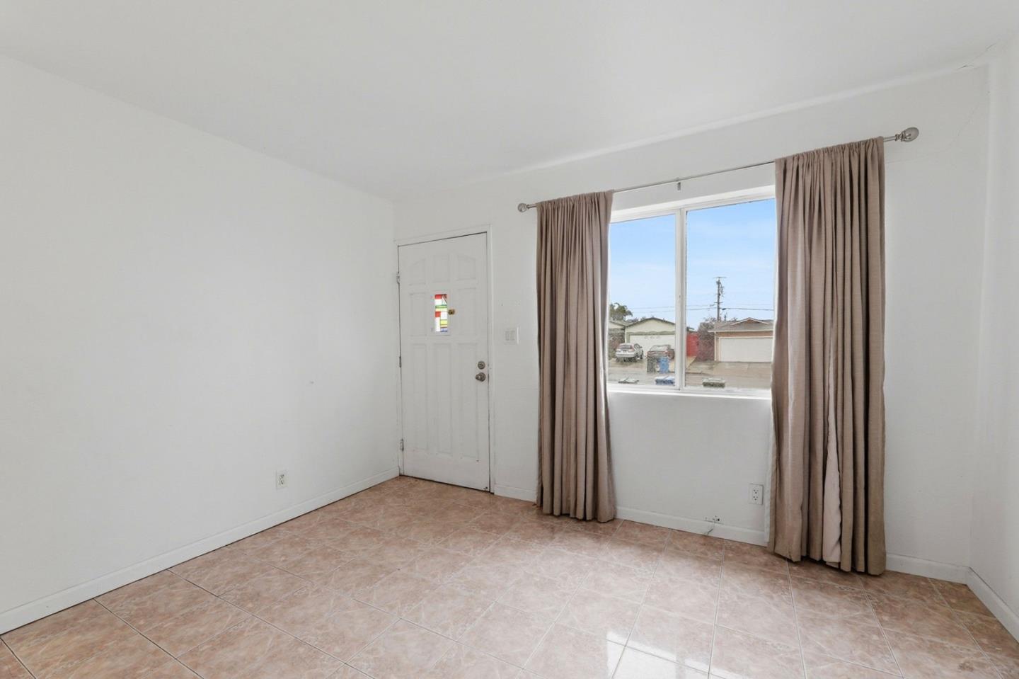 479 Dixon Road Milpitas, CA 95035 - Photo 3 of 36