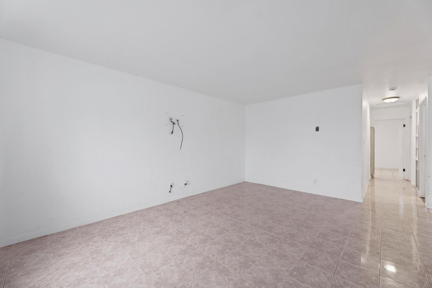 479 Dixon Road Milpitas, CA 95035 - Photo 4 of 36