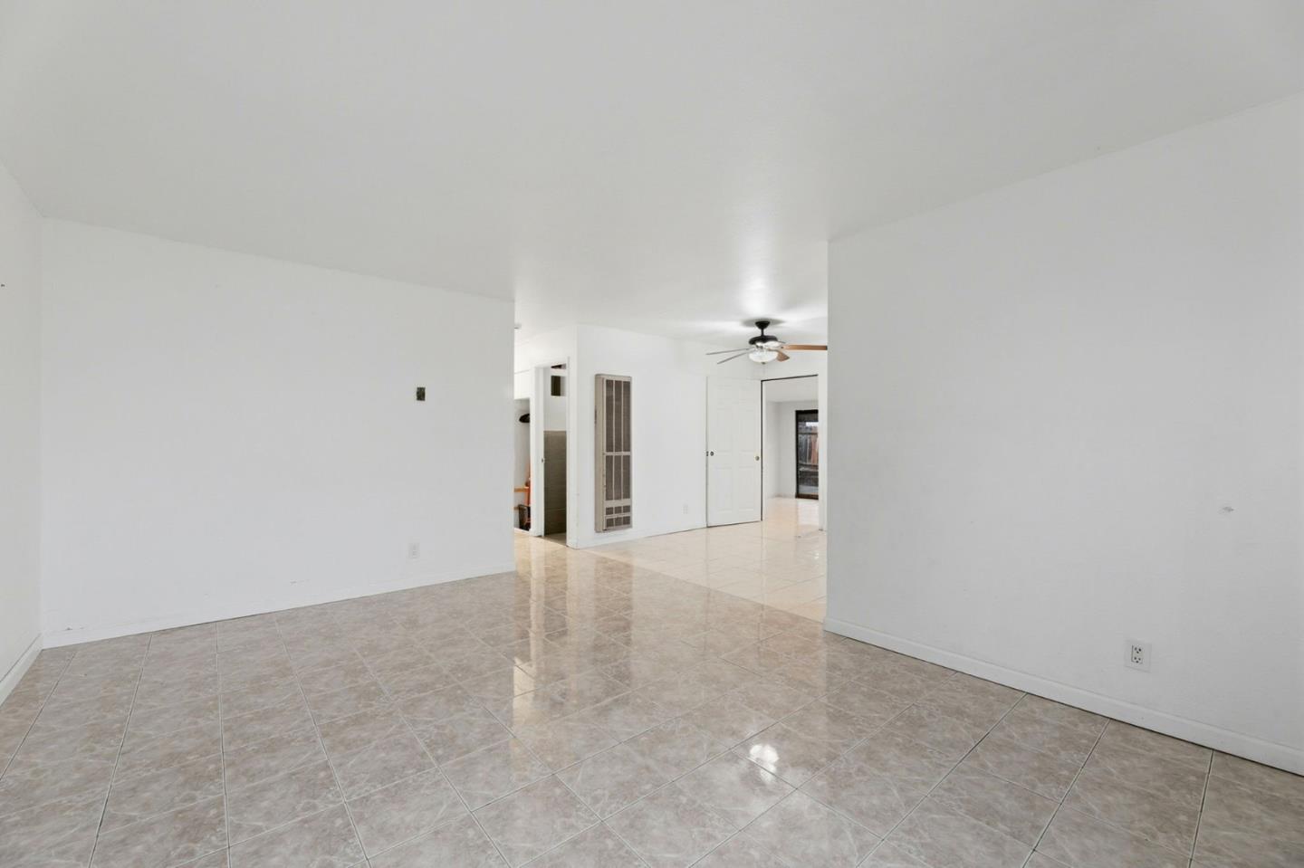 479 Dixon Road Milpitas, CA 95035 - Photo 5 of 36