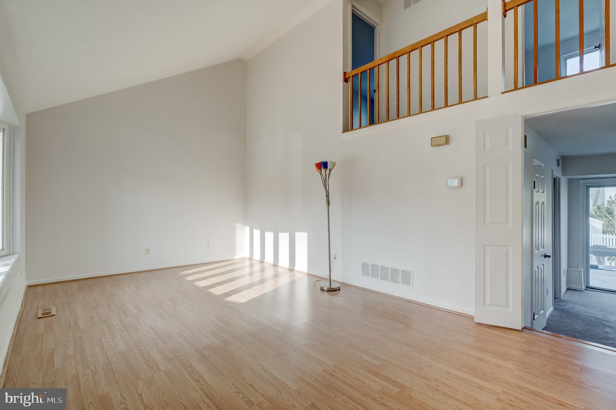 4408 Fieldgreen Road Baltimore, MD 21236 - Photo 3 of 31