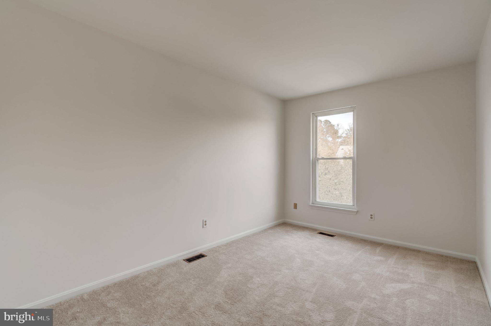 4408 Fieldgreen Road Baltimore, MD 21236 - Photo 24 of 31