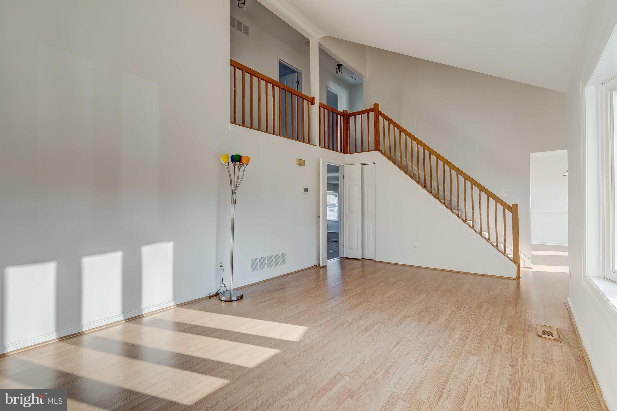 4408 Fieldgreen Road Baltimore, MD 21236 - Photo 4 of 31