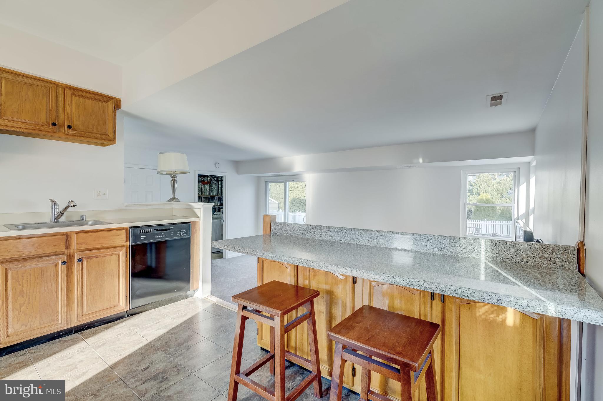 4408 Fieldgreen Road Baltimore, MD 21236 - Photo 7 of 31