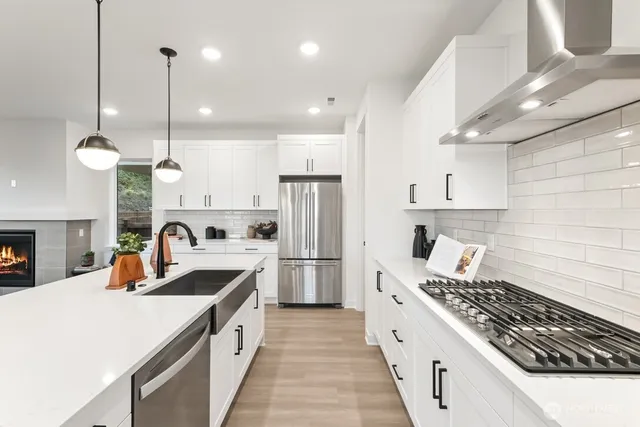 $839,900 | 20414 154th Street East, Unit 1, Bonney Lake, WA 98391