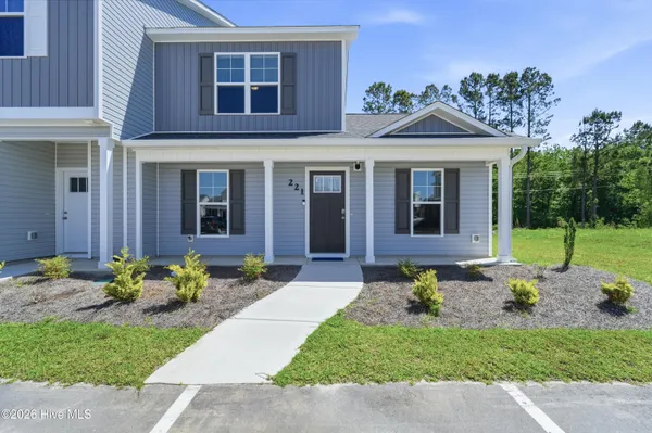 $1,679 | 221 Crab Claw Spit Lane, Jacksonville, NC 28546