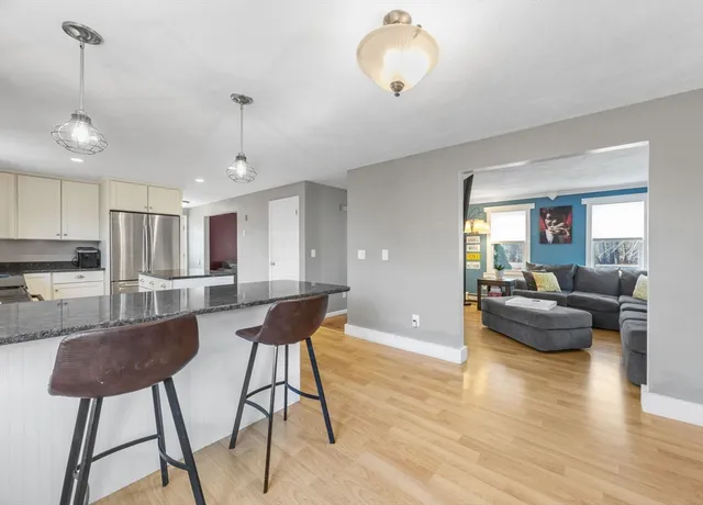 $554,000 | 19 Leonard Street, Lakeville, MA 02347