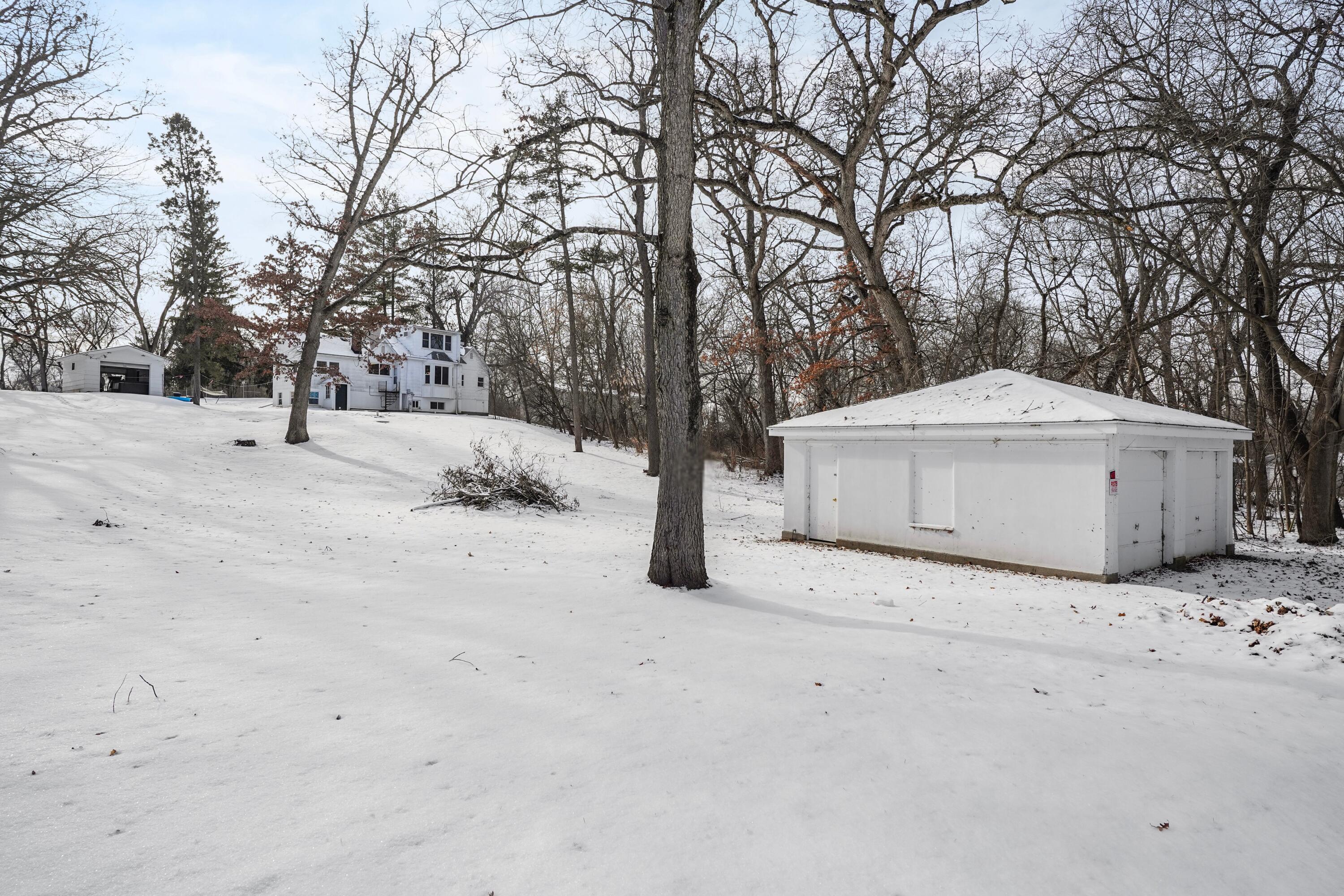 W198 Tombeau Boulevard Bloomfield, WI 53128 - Photo 2 of 50 2 Car Detached Garage