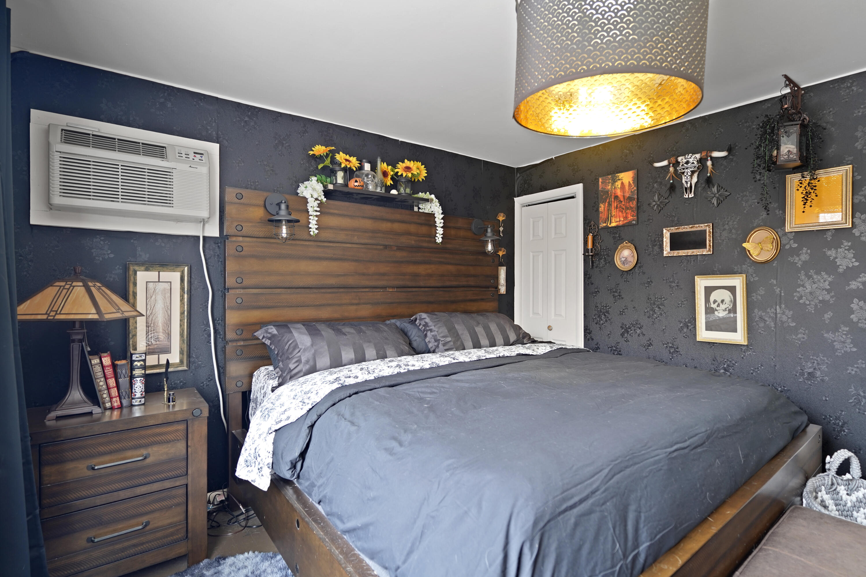 W198 Tombeau Boulevard Bloomfield, WI 53128 - Photo 30 of 50 Upper Bedroom 3