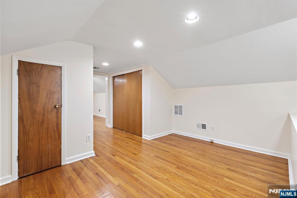 133 Cleveland Avenue Hasbrouck Heights, NJ 07604 - Photo 9 of 15