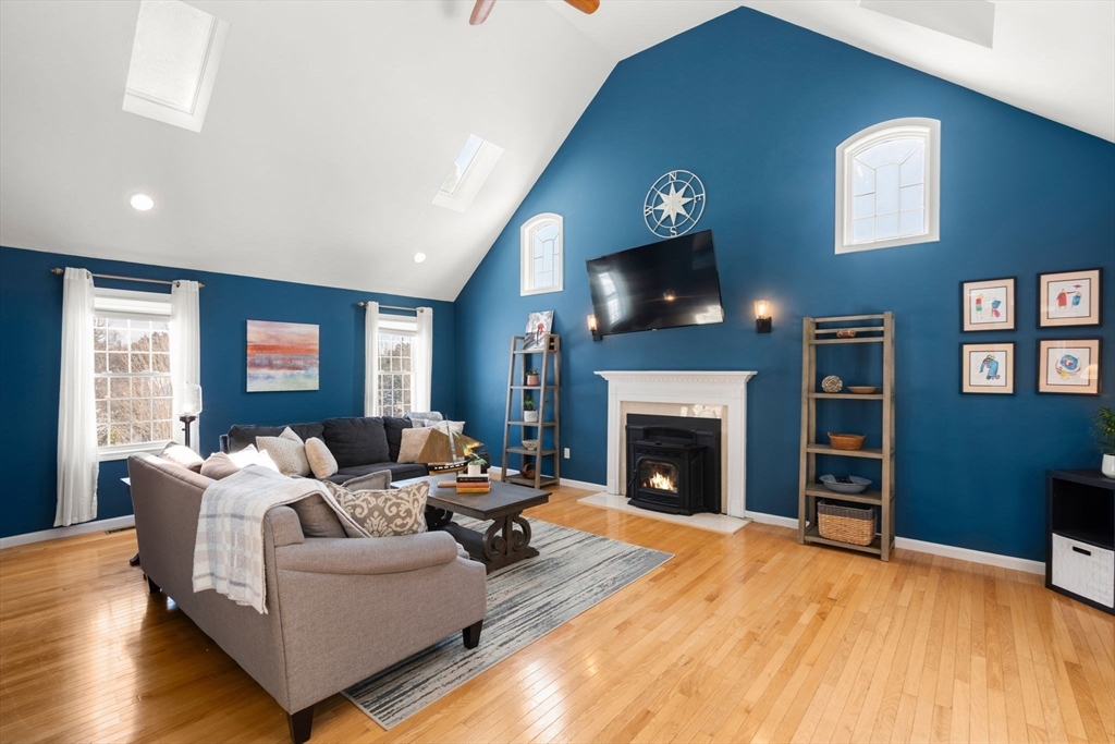 19 Preserve Way Sturbridge, MA 01566 - Photo 11 of 38