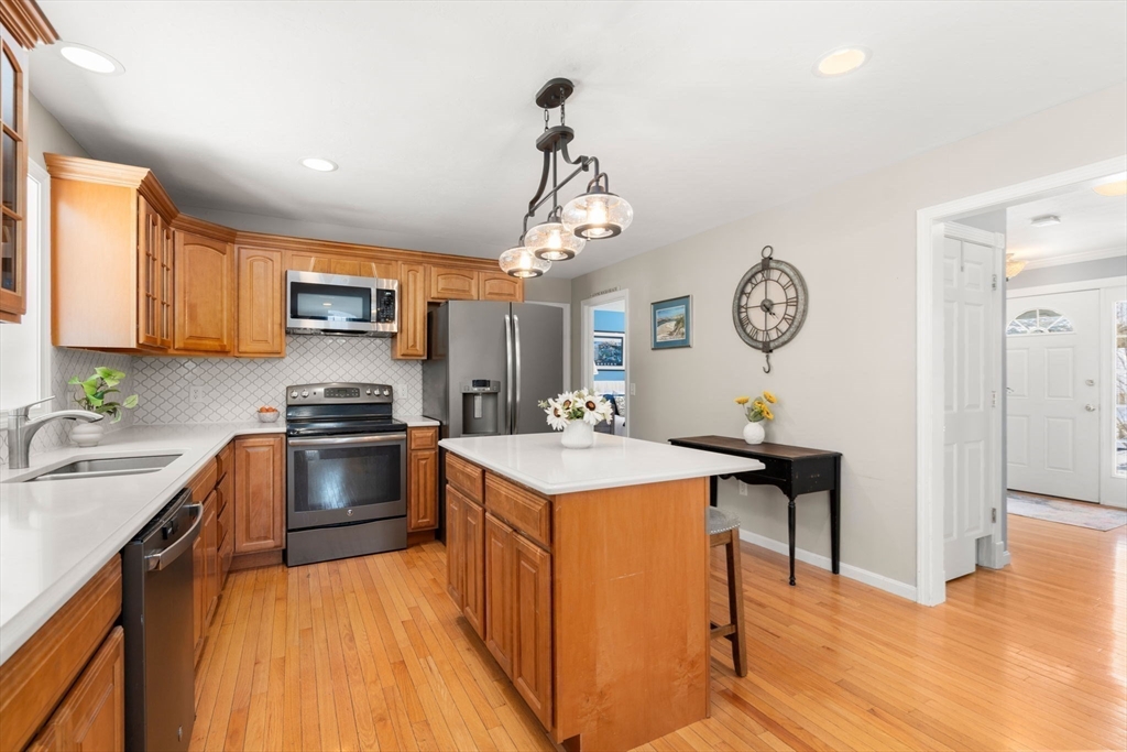 19 Preserve Way Sturbridge, MA 01566 - Photo 17 of 38