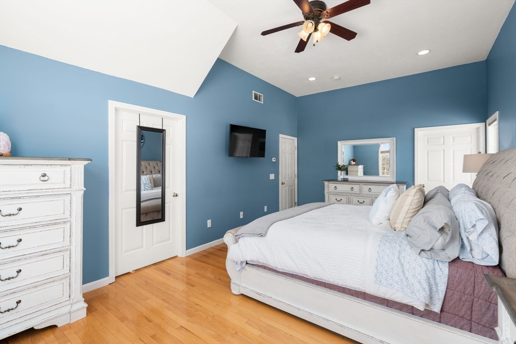 19 Preserve Way Sturbridge, MA 01566 - Photo 27 of 38