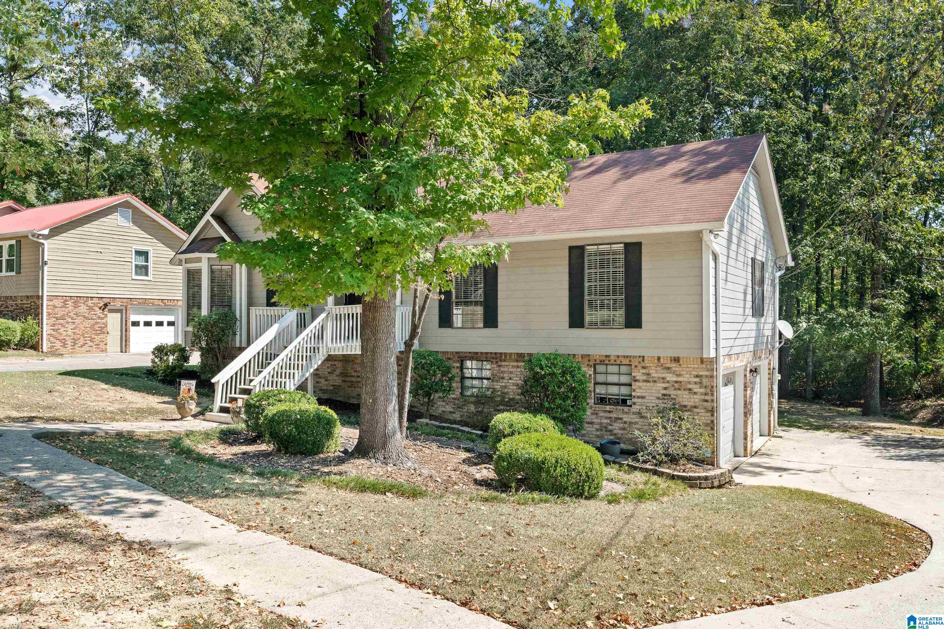 640 11th Street Northwest Alabaster, AL 35007 - Photo 2 of 30