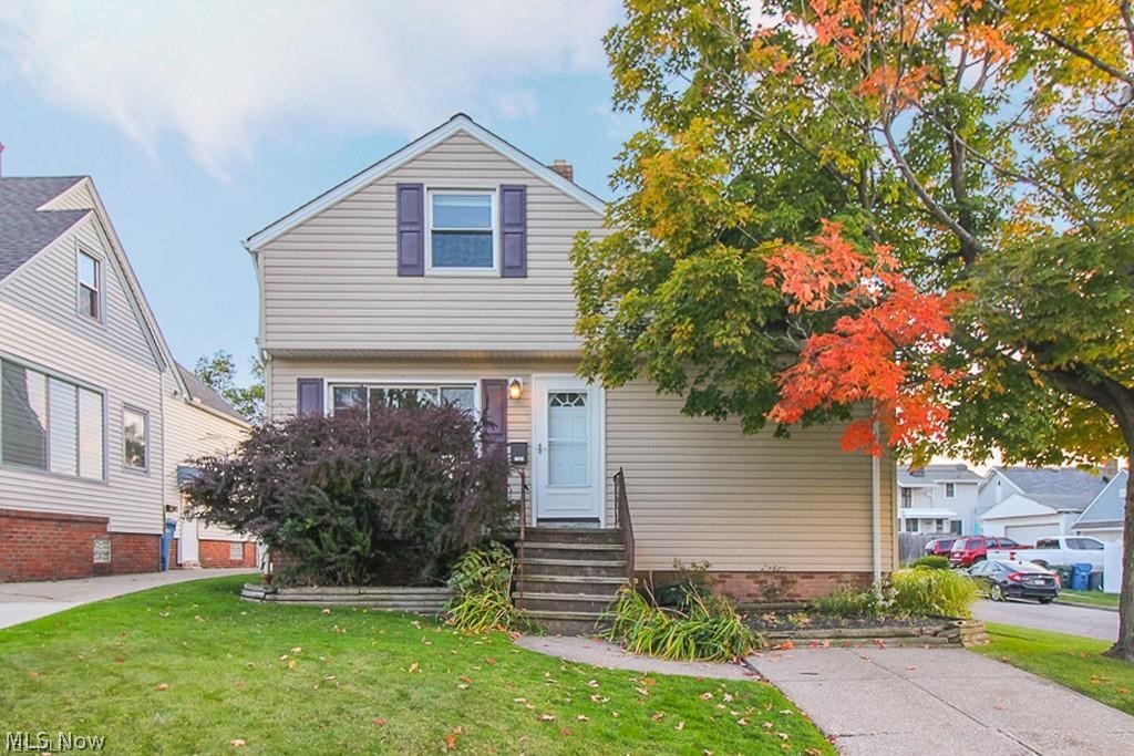 6615 Ridgewood Avenue Parma, OH 44129 - Photo 1 of 22 Gallery Image 1