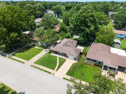 $259,900 | 1011 Hawthorn Avenue, St. Charles, MO 63301