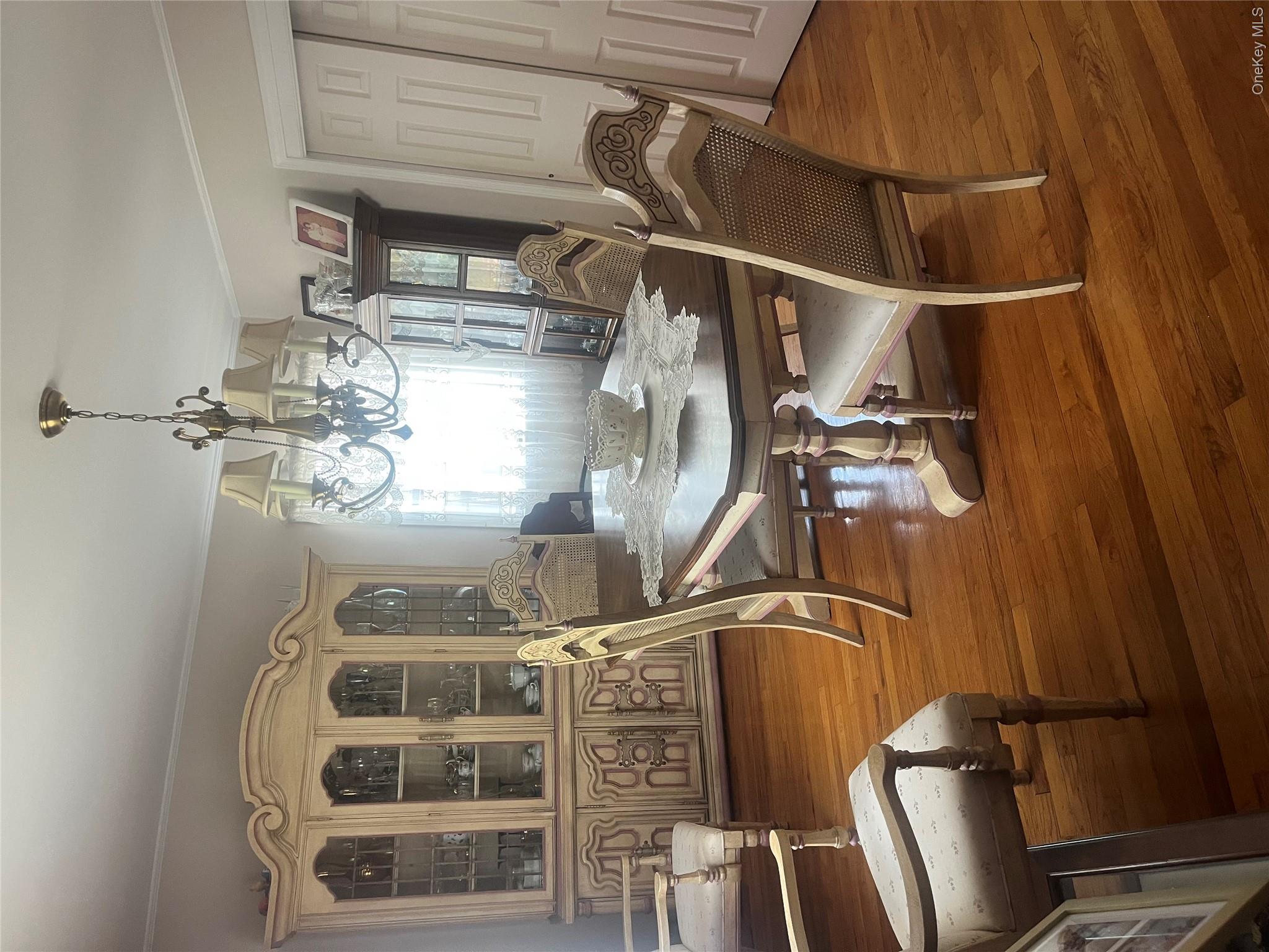 79 Soloff Boulevard Inwood, NY 11096 - Photo 3 of 6