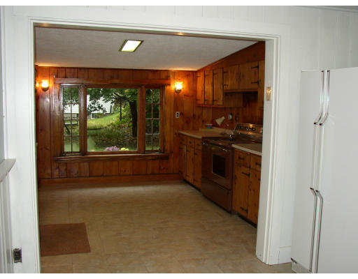 22 Caulfield Road Woburn, MA 01801 - Photo 7 of 13 Gallery Image 7