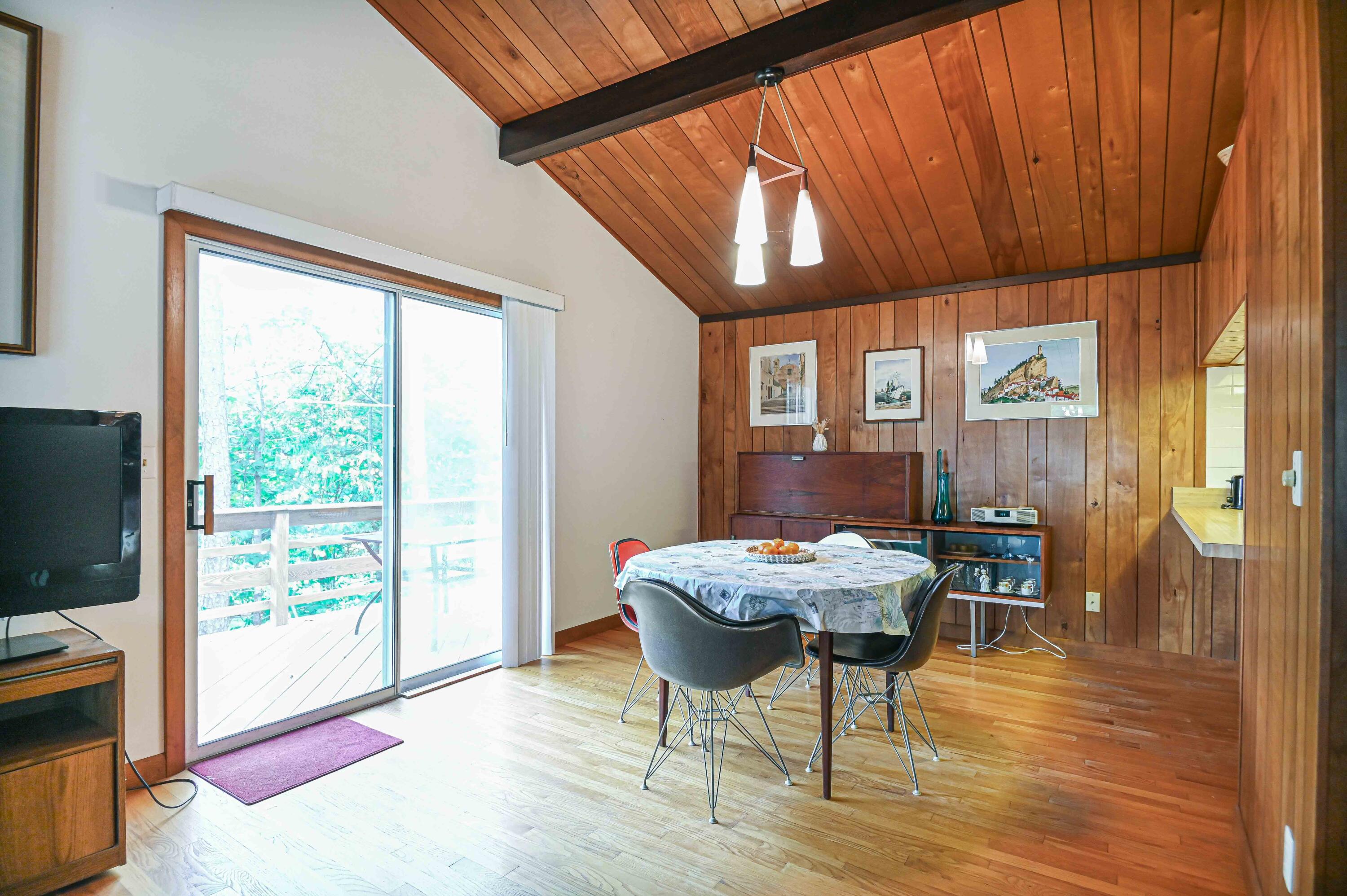 28 Ossipee Road York, ME 03902 - Photo 11 of 66 11