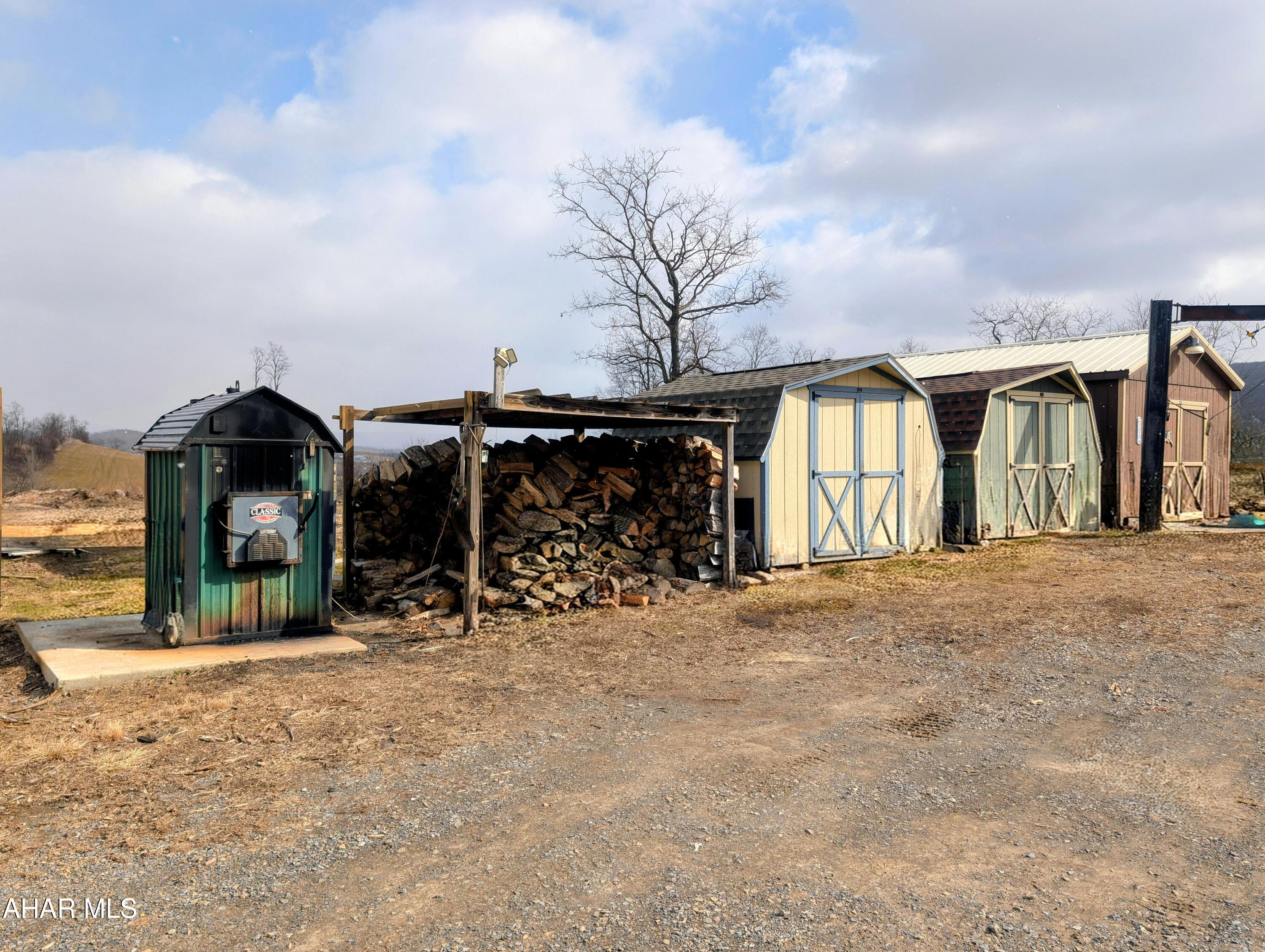 595 O'Brien Road Manns Choice, PA 15550 - Photo 34 of 45